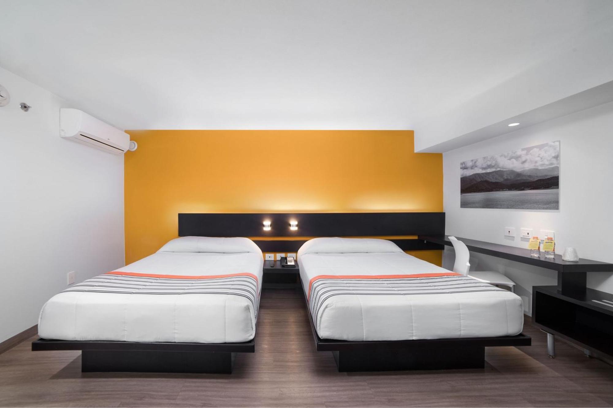 City Express Junior By Marriott Ciudad De Mexico Sullivan Buitenkant foto
