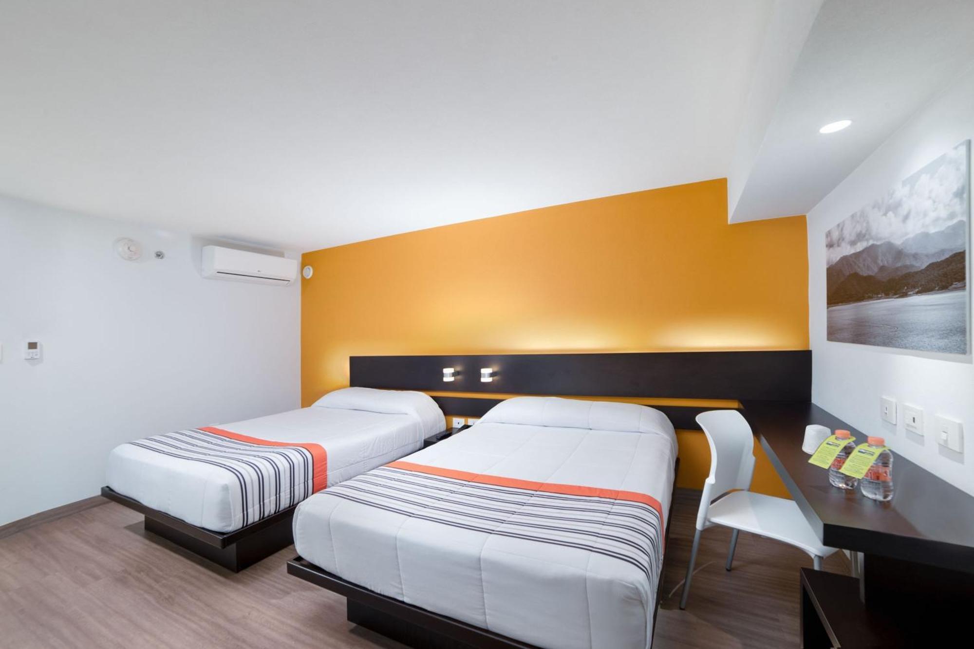 City Express Junior By Marriott Ciudad De Mexico Sullivan Buitenkant foto